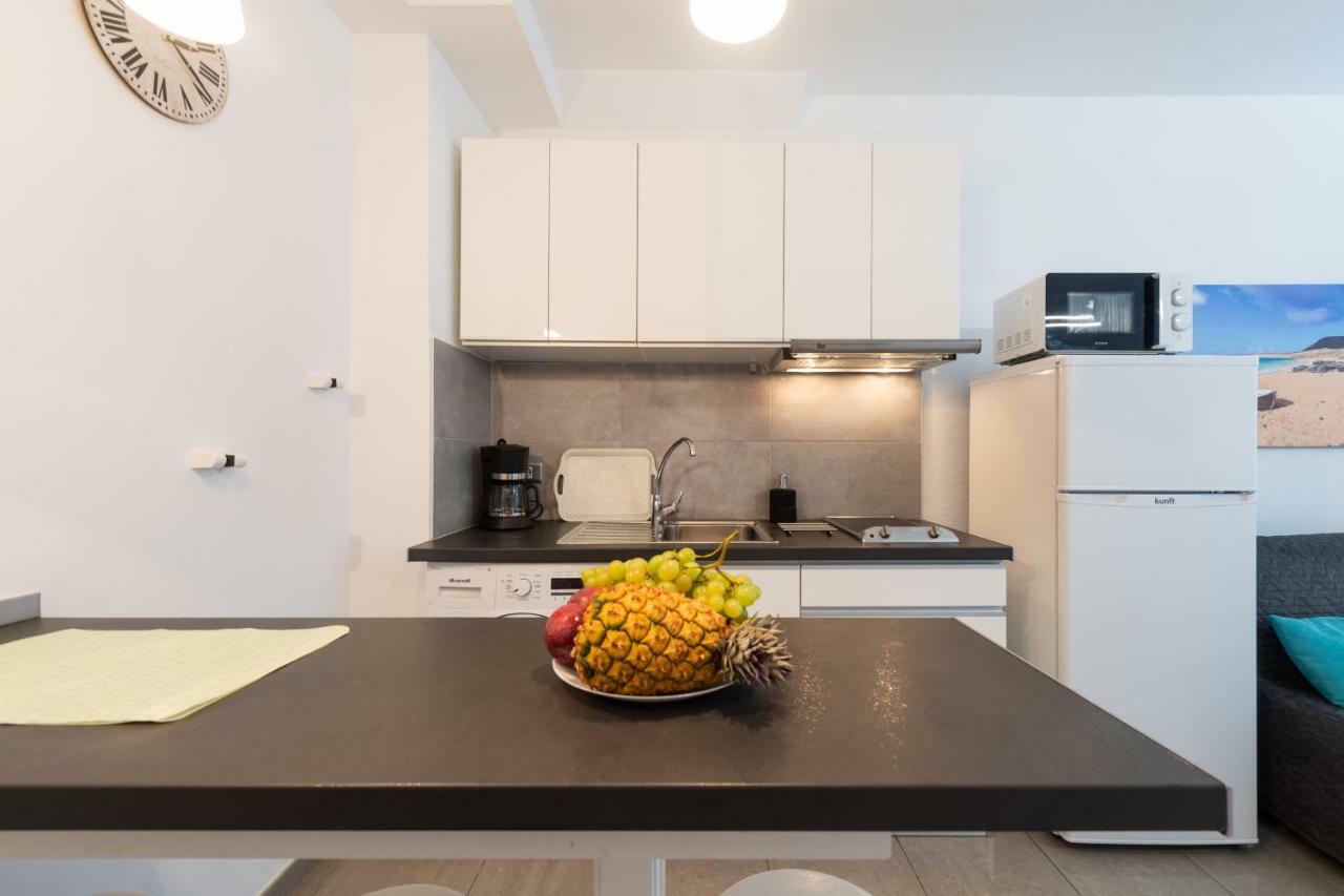 라스팔마스 1St Line Studio Las Canteras Beach - Wifi 아파트 외부 사진